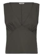 Sleeveless V-Neck Cotton Poplin Top Tops Blouses Sleeveless Black Week...