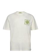 Relaxed-Fit Washed Artwork T-Shirt Tops T-shirts Short-sleeved White S...