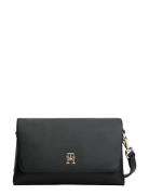 Th Modern Ess Mini Crossover Bags Crossbody Bags Black Tommy Hilfiger