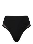 Thong Hw B.body Stringit Alusvaatteet Black BOSS