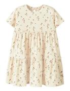 Nmflavo Era Ss Dress Lil Dresses & Skirts Dresses Casual Dresses Short...