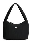 Tjw Urban Nylon Hobo Bags Top Handle Bags Black Tommy Hilfiger