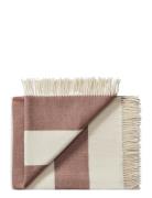 The Sweater 130X190 Cm Home Textiles Cushions & Blankets Blankets & Th...