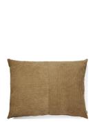 Wille 60X80 Cm Home Textiles Cushions & Blankets Cushions Brown Compli...