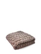 Egg Throw 130X170Cm Home Textiles Cushions & Blankets Blankets & Throw...