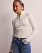 Nelly - Valkoinen - Tight Half Zip Knit Sweater