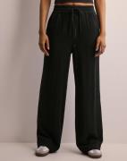 Selected Femme - Musta - Slfviva-Gulia Hw Long Linen Pant No