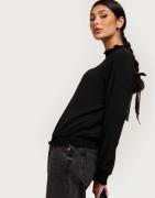 Vero Moda - Musta - Vmalva Ls Smock Top Wvn Ga Noos