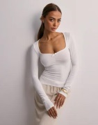 Nelly - Valkoinen - Sweetheart LS Top