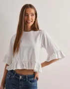 Nelly - Valkoinen - Lovely Frill Tee