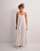 Only - Valkoinen - Onllou Life Emb Strap Ankel Dress P