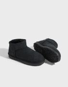 Nelly - Musta - Worn Mini Boots