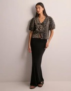 Neo Noir - Kuviollinen - Bianca Leo Blouse