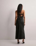 Only - Musta - Onljane Life Tube Ankle Dress Cs Pt