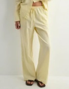 Gina Tricot - Keltainen - Linen blend trousers