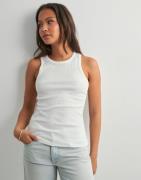 Pieces - Valkoinen - Pcruka Boxer Tank Top Noos Bc