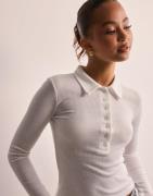 Nelly - Valkoinen - Button Collar Top