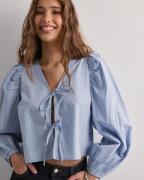 Gina Tricot - Sininen - Tie blouse