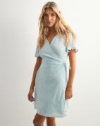 Pieces - Sininen - Pctala New Ss Wrap Dress Wvn Noos B