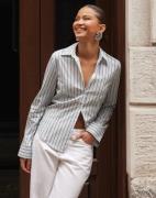 Nelly - Ruutu/Raita - Slim Fitted Shirt