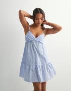 Nelly - Sininen - Summer Strap Dress