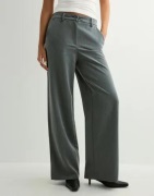 Pieces - Harmaa - Pckamil Hw Wide Pant Noos Bc