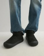 Nelly - Musta - Chunky Mini Boots