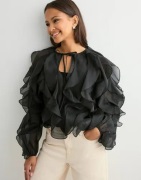 Gina Tricot - Musta - Frill blouse