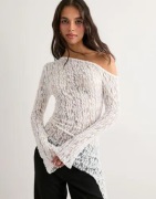 Nelly - Valkoinen - Asymmetric Lace Top
