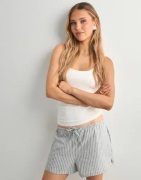 Gina Tricot - Harmaa - Relaxed linen blend shorts