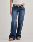 Nelly - Sininen - No Waist Loose Jeans
