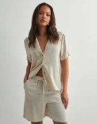 Only - Beige - Onlsiesta Mw Pull-Up Lin Bl Shorts