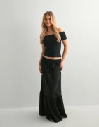 Vero Moda - Musta - Vmpretty Hw Maxi Skirt Wvn Ga Noos