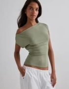 Nelly - Vihreä - Ultra Soft Shoulder Top