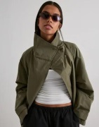 A.Kjærbede - Ruskea - Alexa