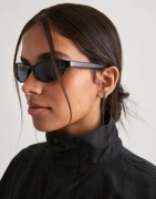 A.Kjærbede - Musta - Alexa