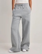 Nike - Harmaa - W Nsw Phnx Flc Hr Pant Wide 2