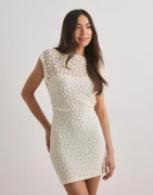 Nelly - Valkoinen - Wonderful Lace Dress